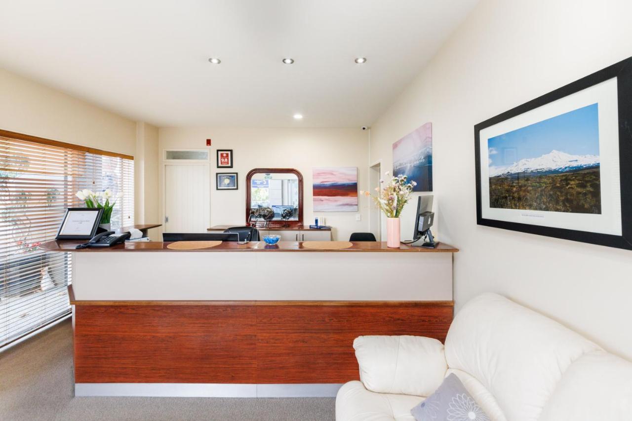 Fitzherbert Regency Motor Lodge パーマストンノース エクステリア 写真