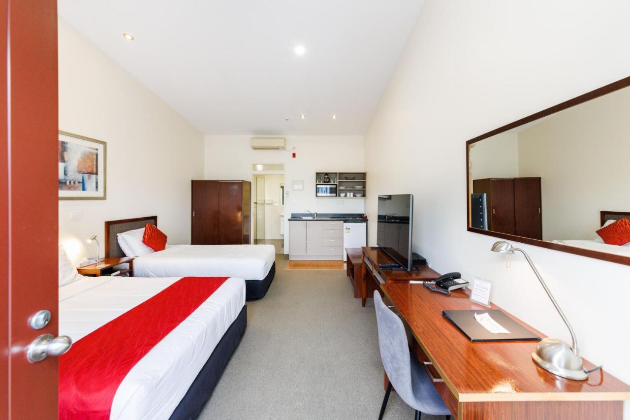 Fitzherbert Regency Motor Lodge パーマストンノース エクステリア 写真