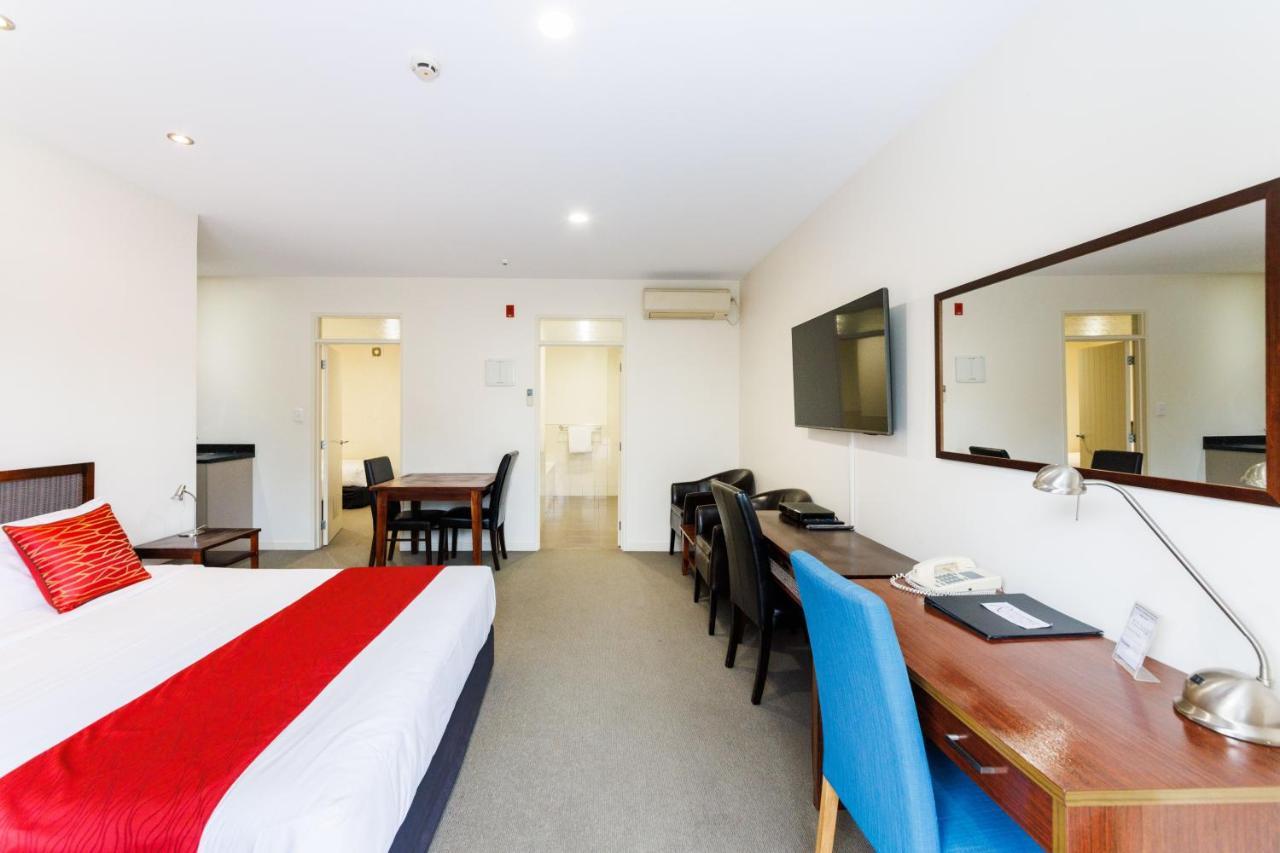 Fitzherbert Regency Motor Lodge パーマストンノース エクステリア 写真