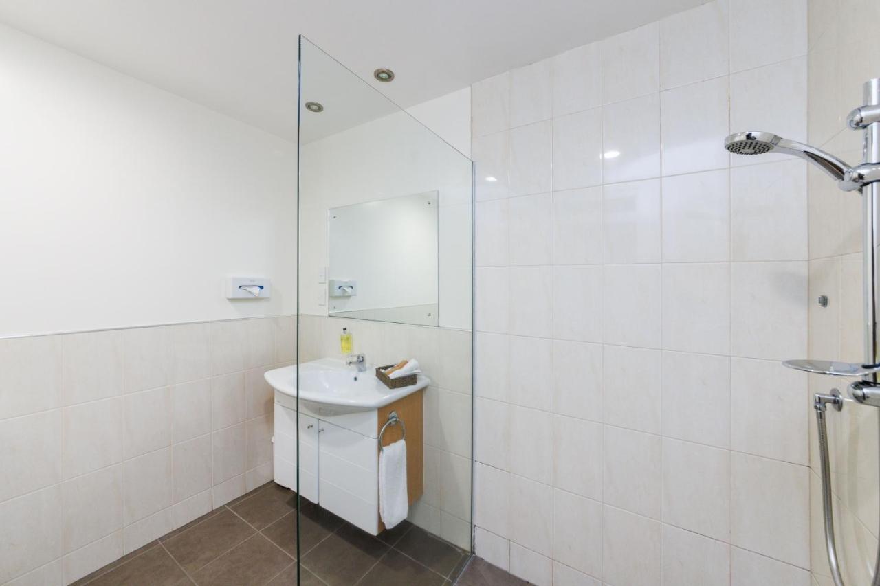 Fitzherbert Regency Motor Lodge パーマストンノース エクステリア 写真