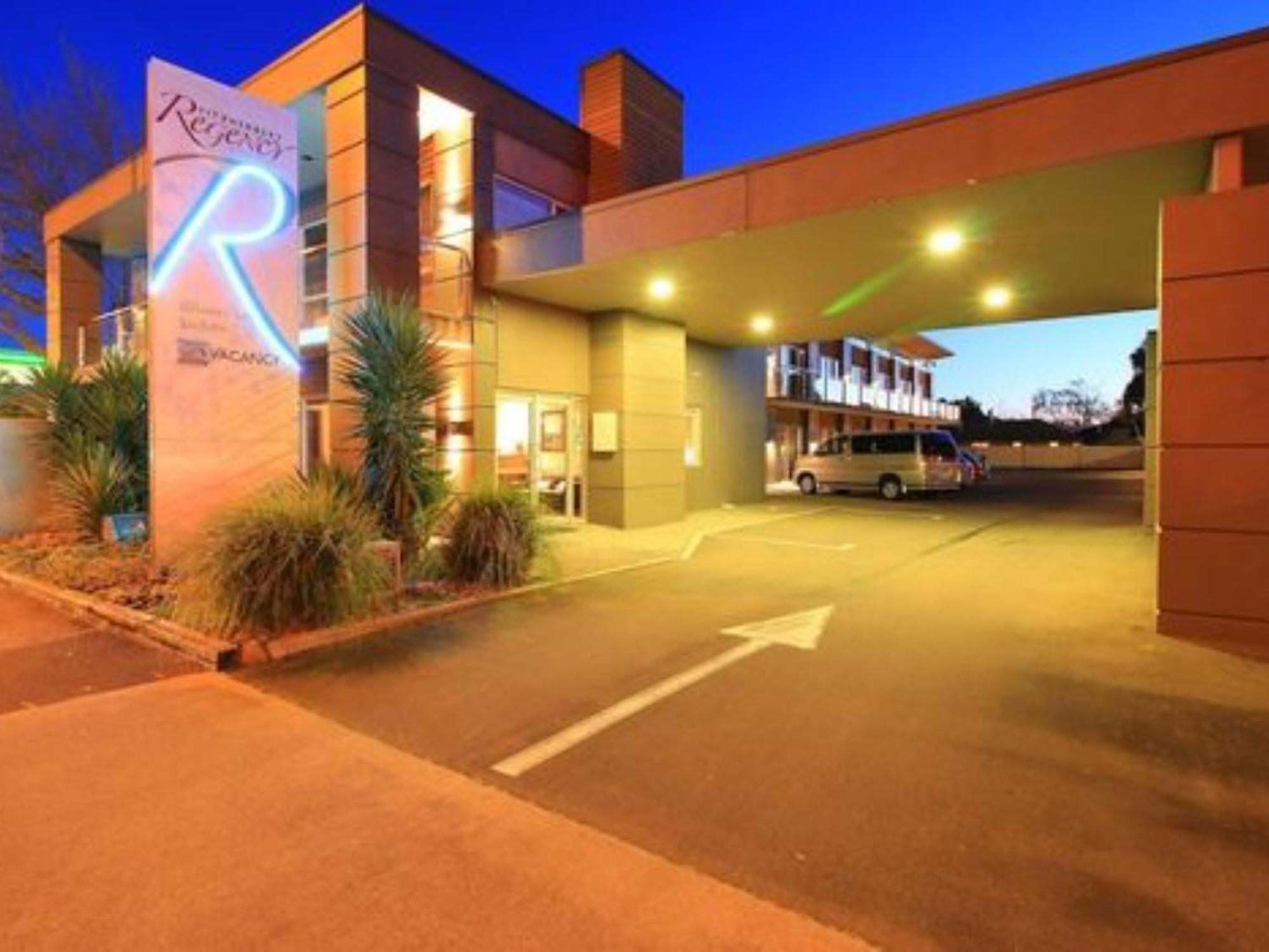 Fitzherbert Regency Motor Lodge パーマストンノース エクステリア 写真